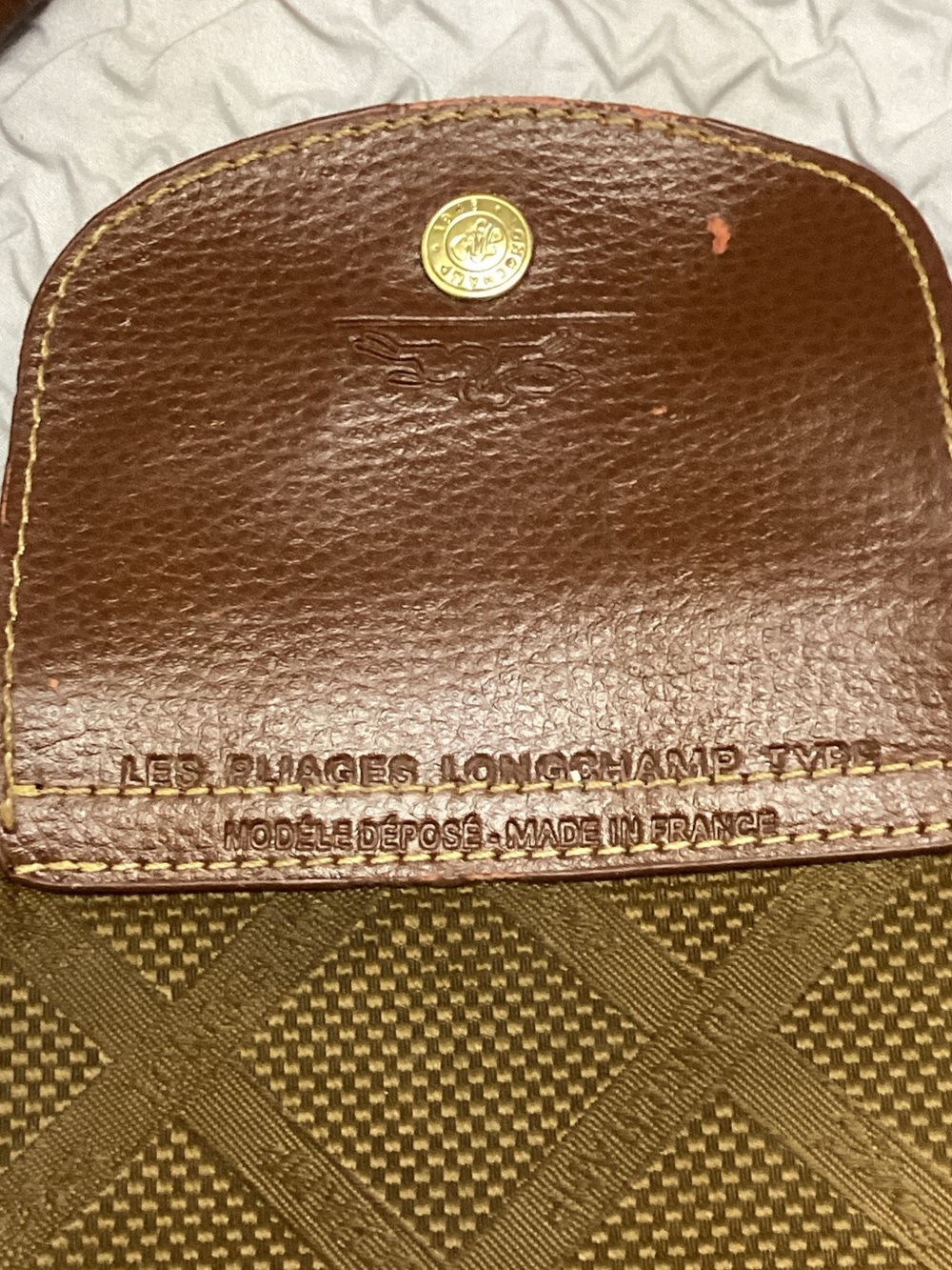 Longchamp Le Pliage lattice logo bag
French sophistication Timeless purse - Picture 3 of 16